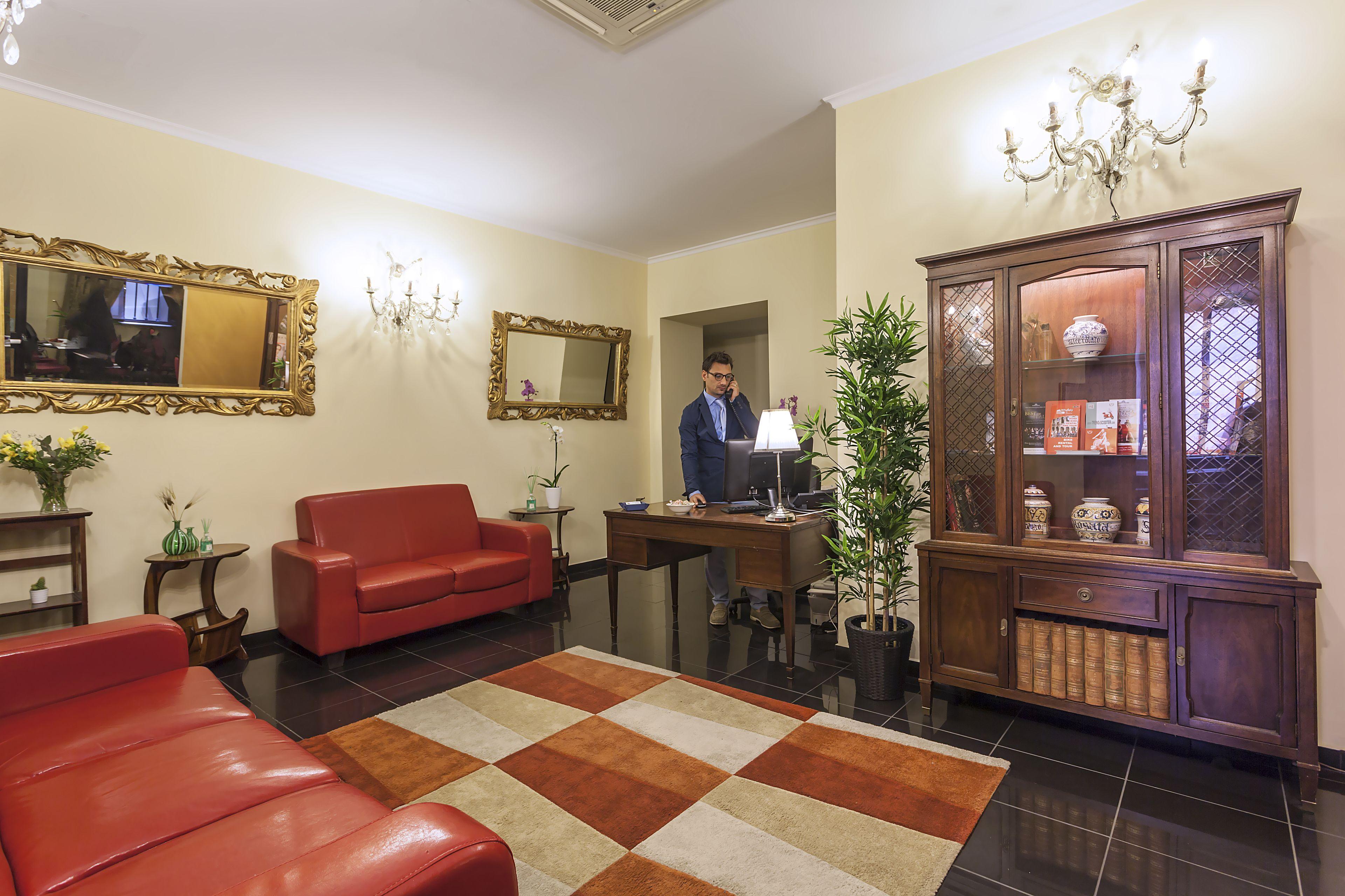 Hotel Regina Giovanna, Rome